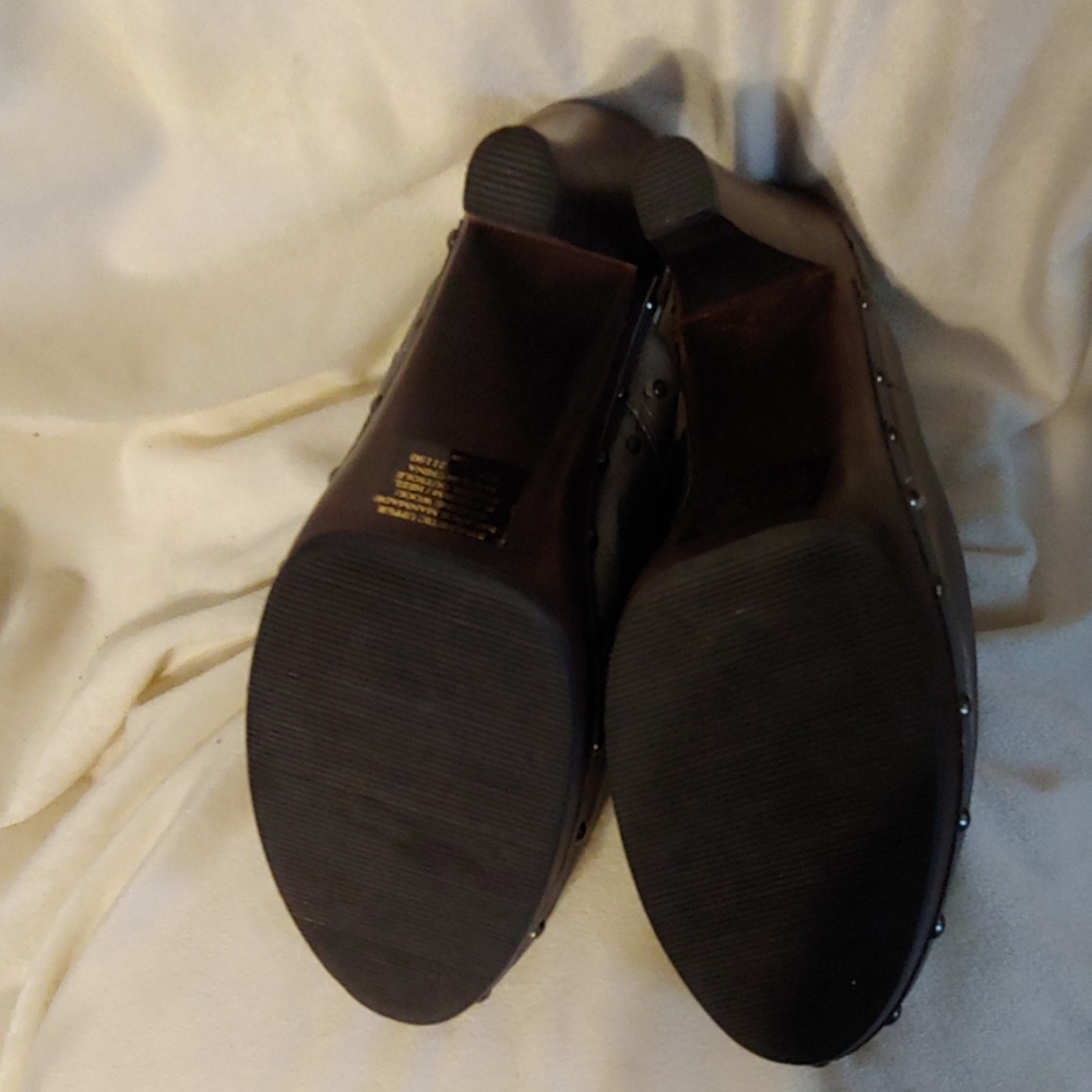Clogs - image 3